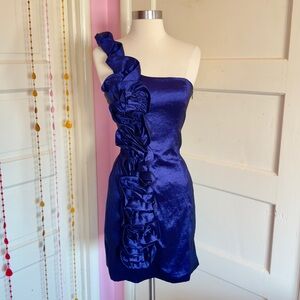 Snap NWT Women’s One‑Shoulder Ruffle Dress Size S
